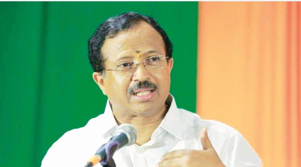 The Union minister criticised the state government for easing restrictions for Eid.