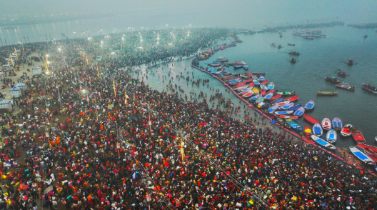 A drone-captured image of thousands of devotees at the ghats of Mahakumbh 2025 in Prayagraj during the holy dip.