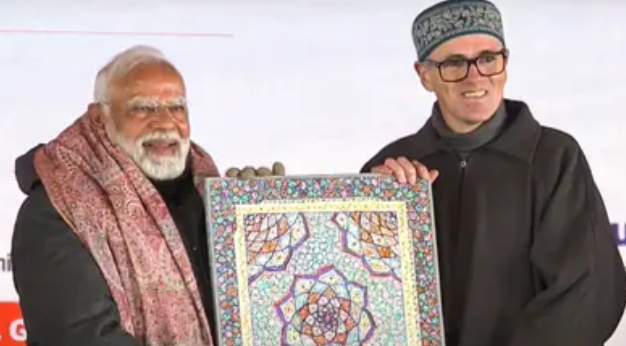 PM Narendra Modi addressing the crowd during the inauguration of the Z-Morh tunnel on the Srinagar-Leh National Highway.